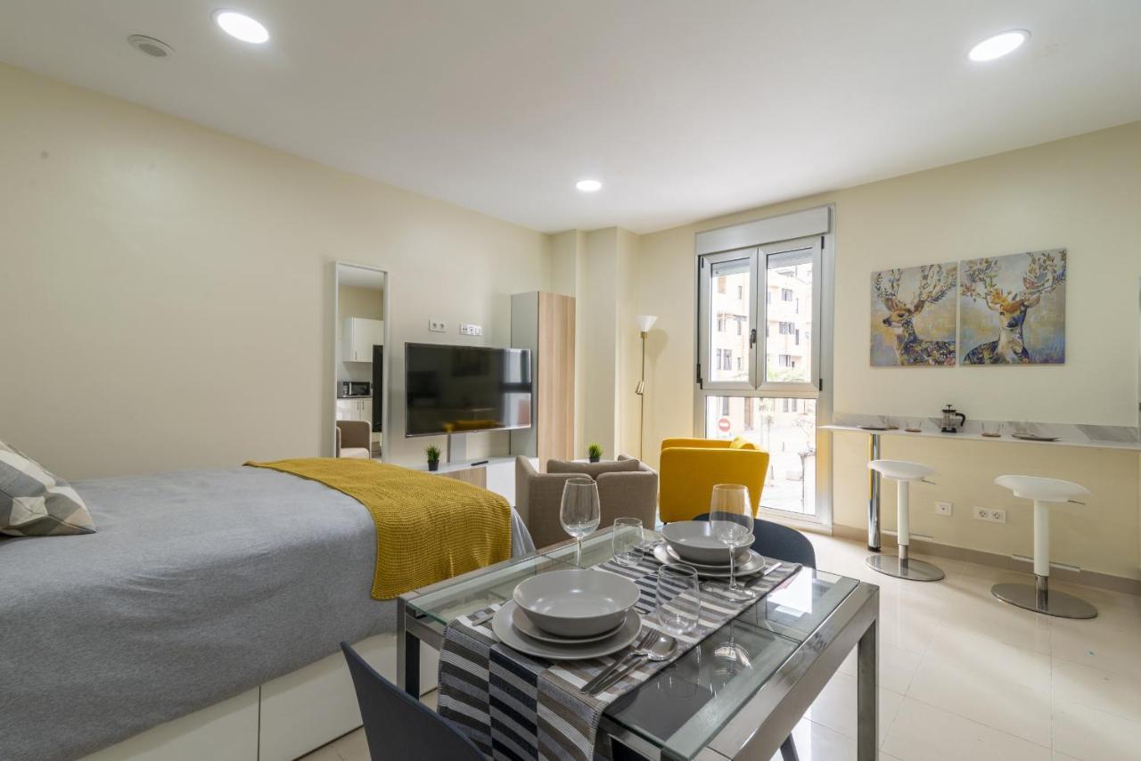 Nuevos Lightbooking Livian Suites Las Palmas Kültér fotó