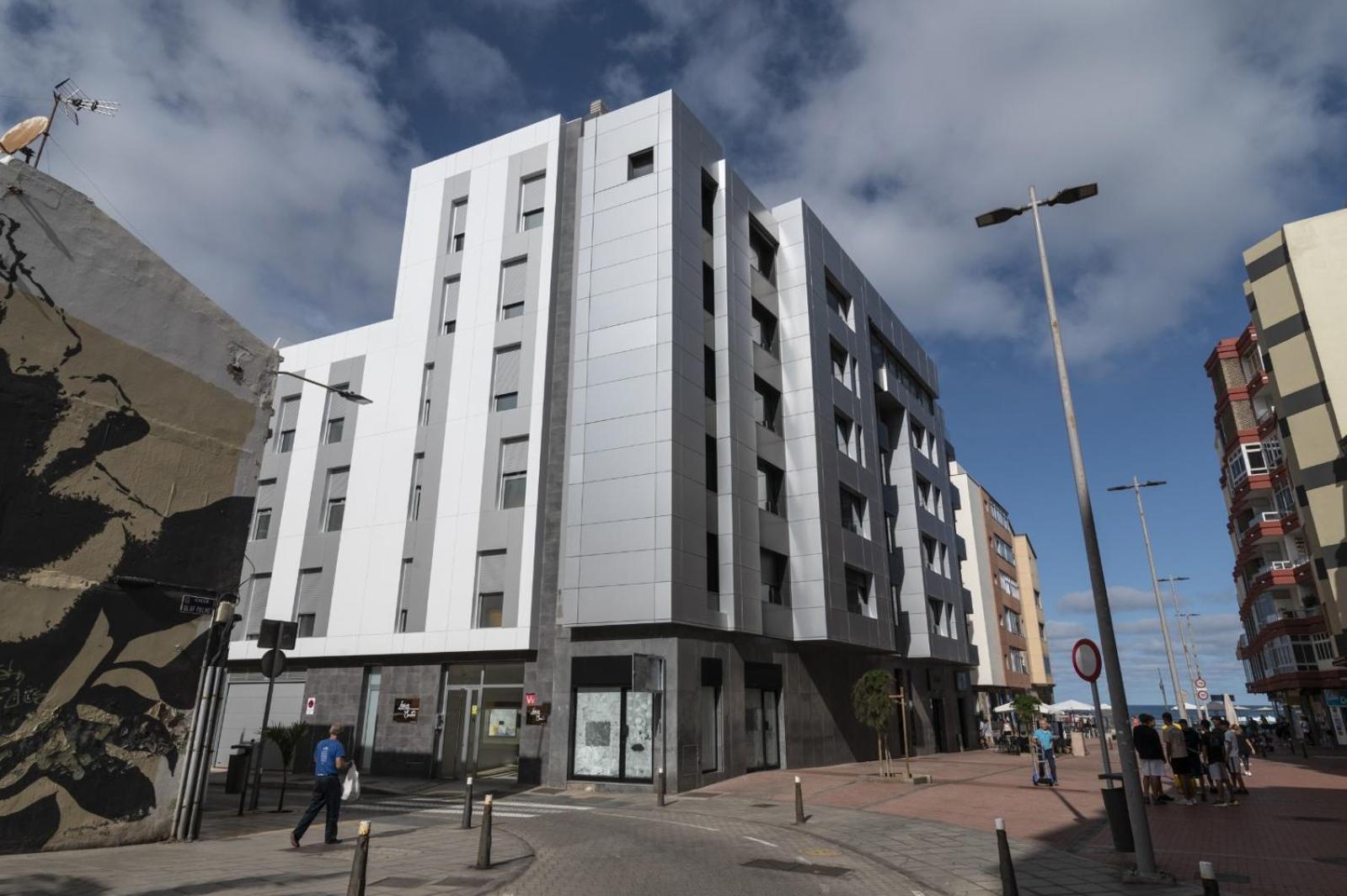 Nuevos Lightbooking Livian Suites Las Palmas Kültér fotó